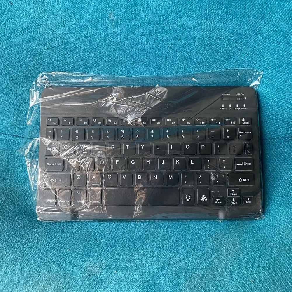 Black Wireless Keyboard